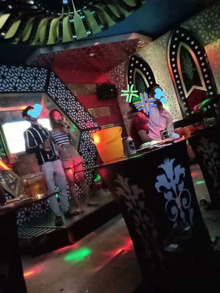 Tìm FWB ở quán karaoke bar sàn