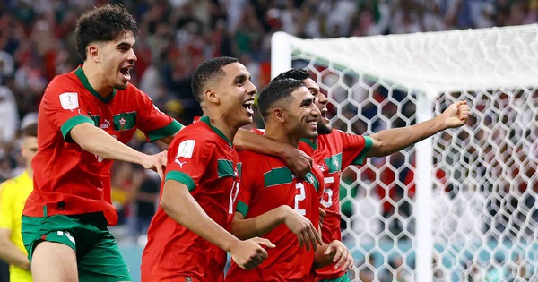 Morocco - đội bóng 'không biên giới' đã thổi luồng gió hoang dã vào World Cup - Tuổi Trẻ Online