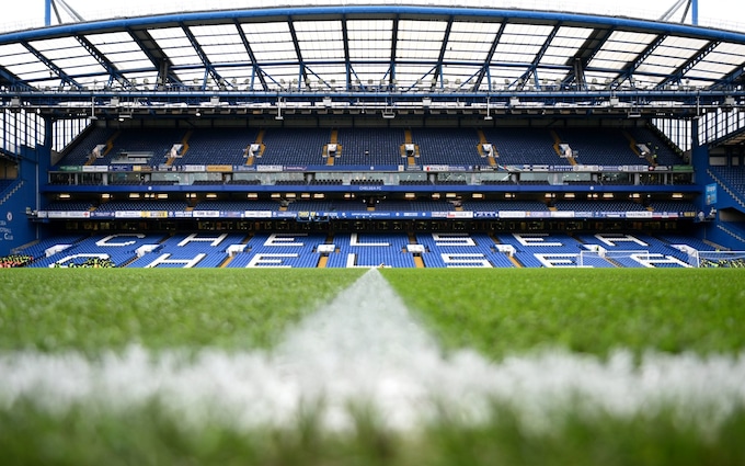 Stamford Bridge kẹt trong quá khứ nhưng Chelsea cần tiền tỷ để tiến lên