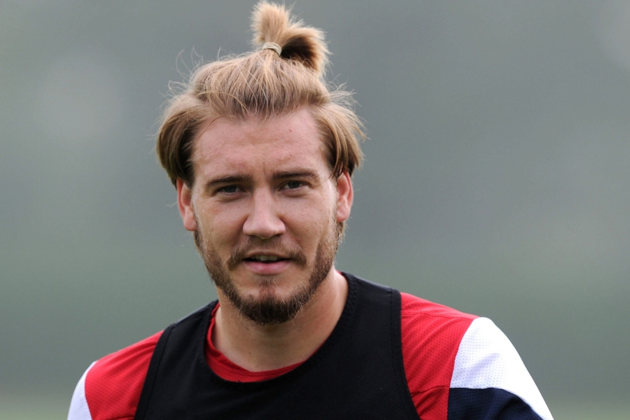 Nicklas Bendtner từng đốt 5 triệu bảng ở sòng bạc