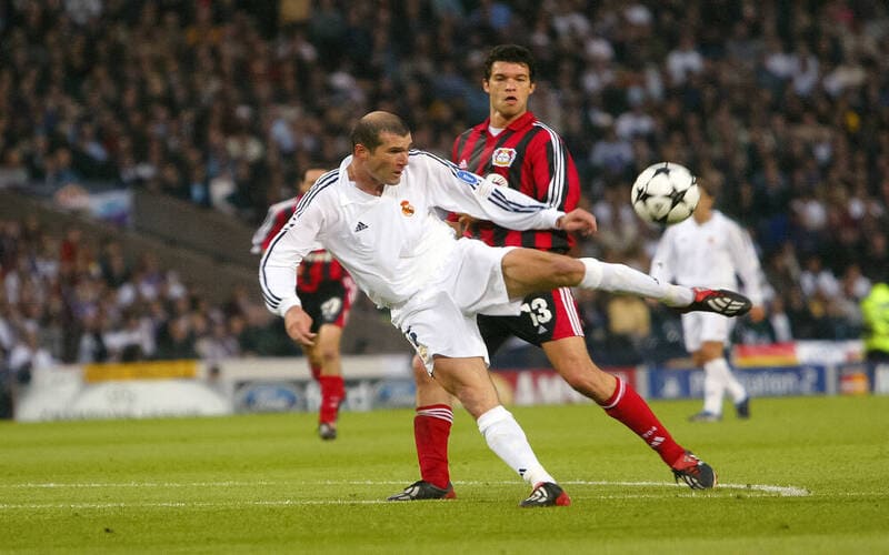 Top 9 cầu thủ vĩ đại nhất của Real Madrid - Huyền thoại Real Madrid