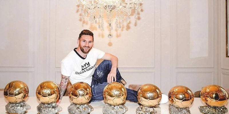 Messi đã có bao nhiêu giải thưởng Quả bóng Vàng? Anh ấy tiết lộ một kỷ lục đáng nể.