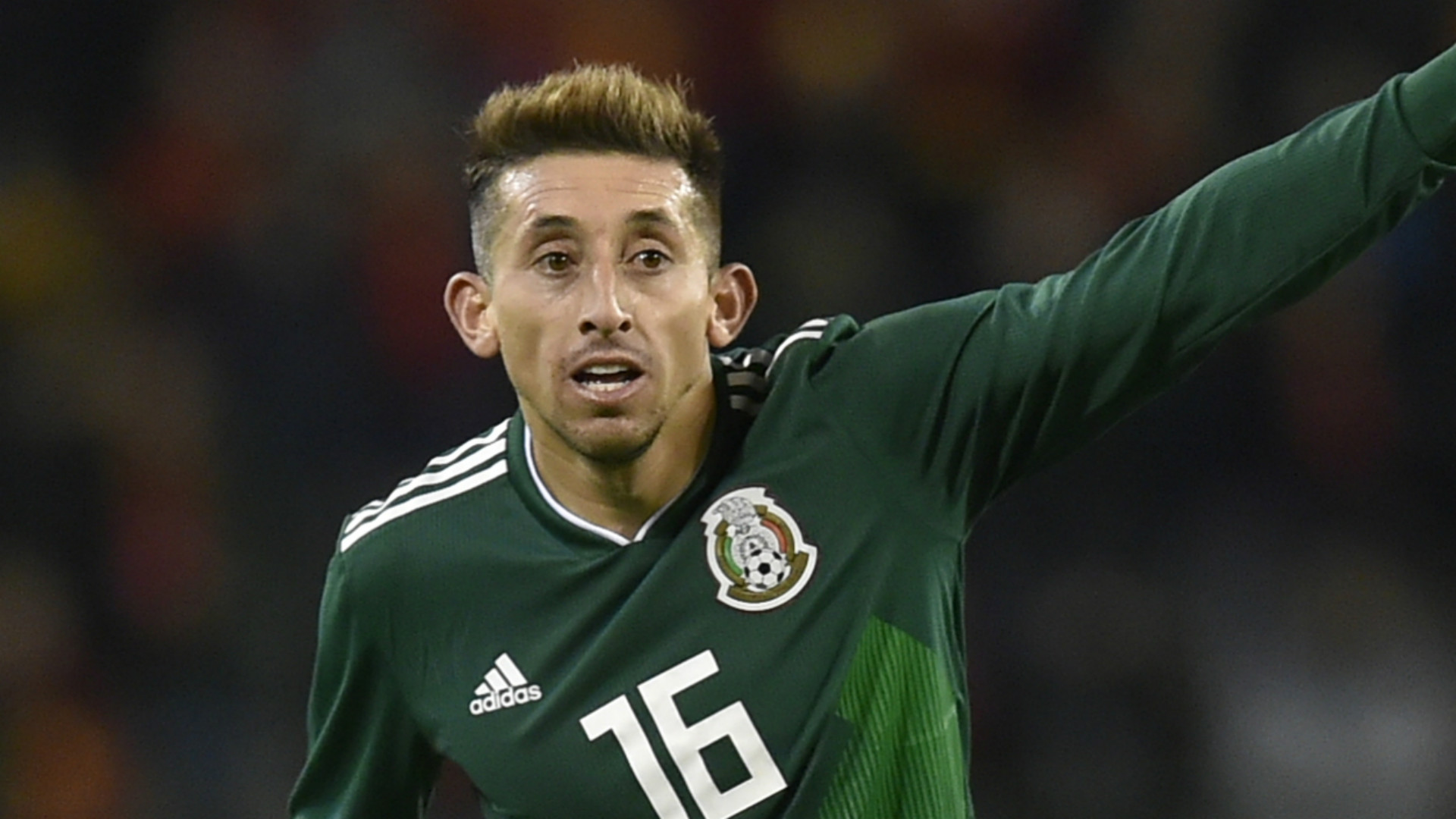 Kỹ năng chuyền bóng của Hector Herrera