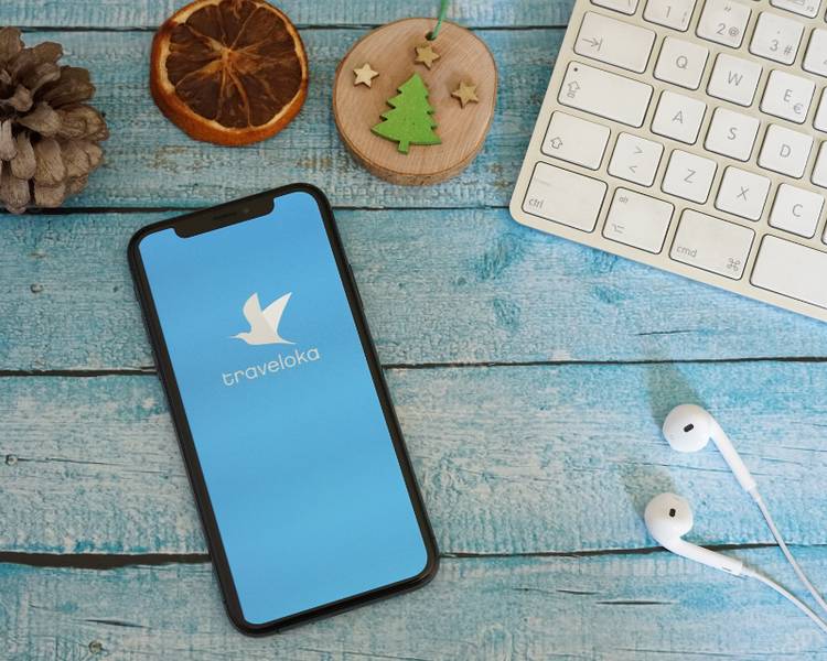 check in với vé máy bay khứ hồi