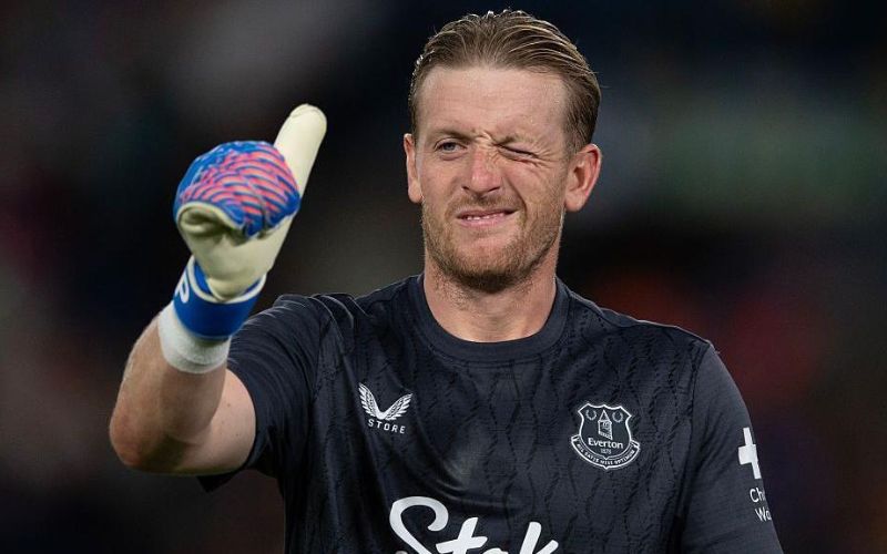 Khả năng phát bóng của Jordan Pickford