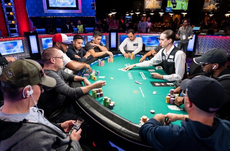 Tìm Hiểu Các Giải Poker Thế Giới Thu Hút Nhiều Sự Quan Tâm Nhất